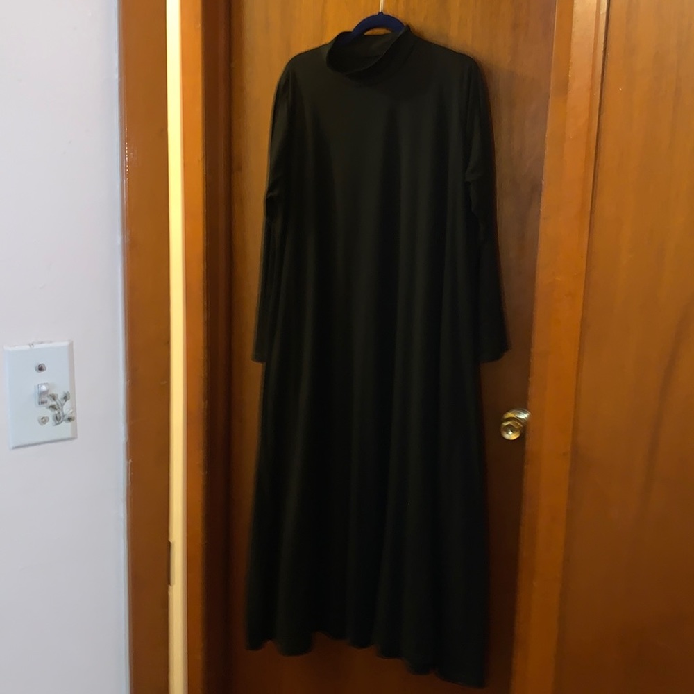 Long Black Modest dress